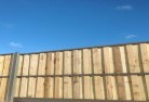 Bendalonglap-and-cap-timber-fencing-3.jpg; ?>